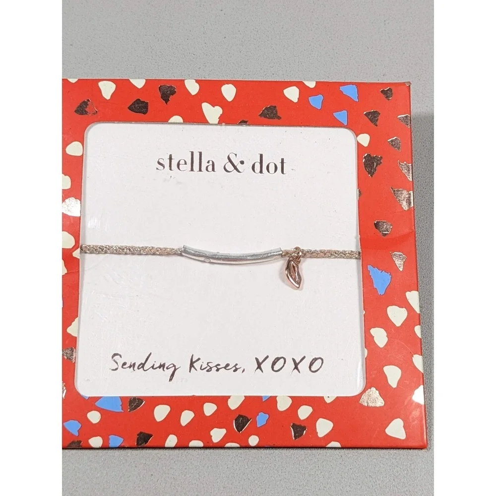 Stella & Dot Sending Kisses Silver Tone Cord Adjustable‎ Bracelet Rose Gold